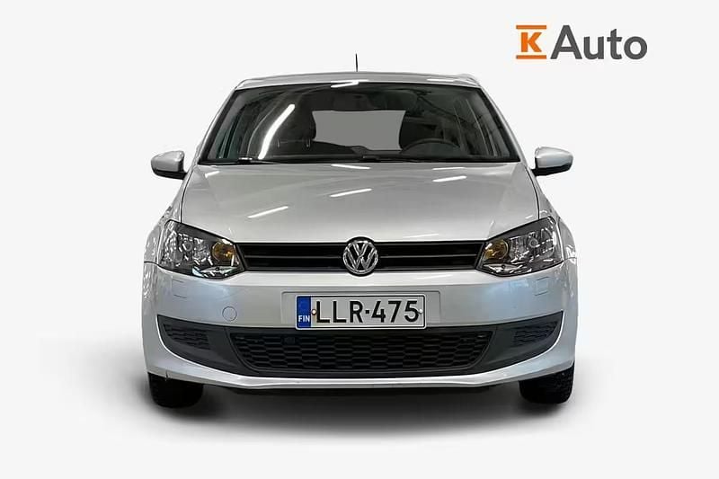 Käytetty VW Polo Trendline 69 HP (50 kW) 2012 Harmaa Viistoperä