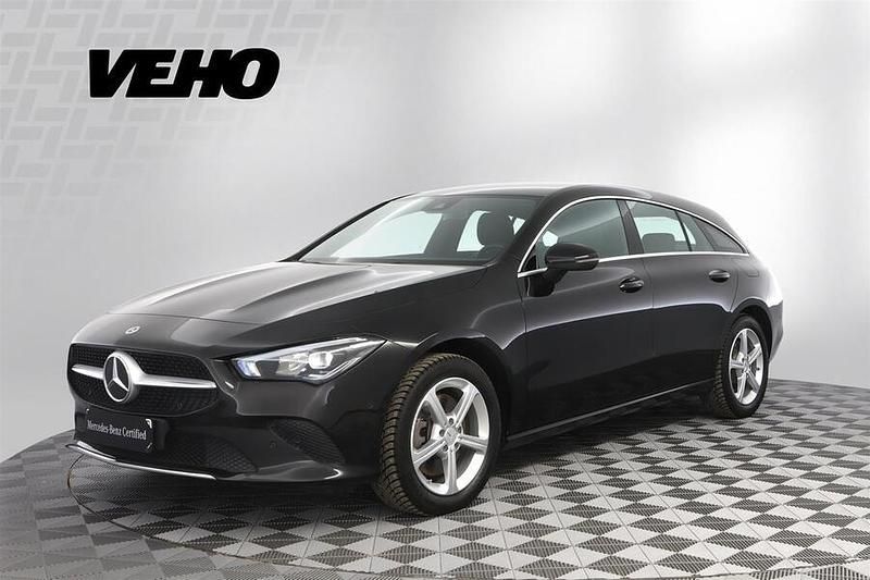 Käytetty Mercedes CLA250e Business 160 HP (117 kW) 2022 Musta Sedan