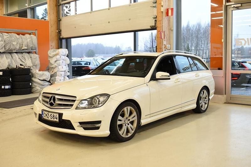 Käytetty 2012 Mercedes C220 AMG Farmari | 9 900 € (Perustarjous) - Kuva 1/4