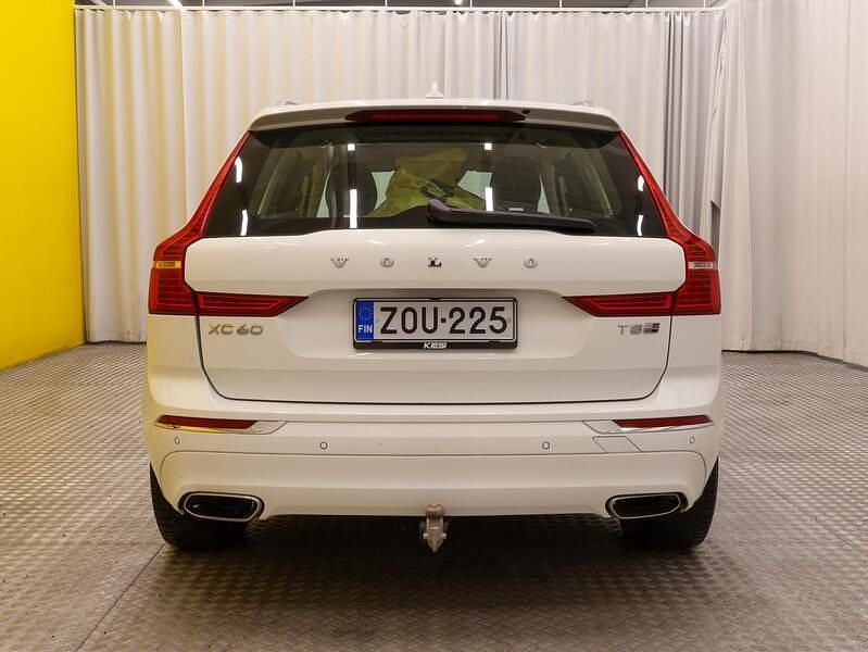 Käytetty Volvo XC60 Inscription 303 HP (222 kW) 2019 Katumaasturi