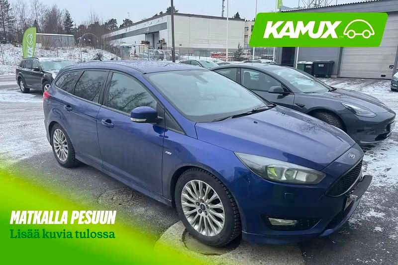 Sininen Käytetty 2017 Ford Focus ST-Line Farmari | 6 700 € (Hieman kallis) - Kuva 1/3
