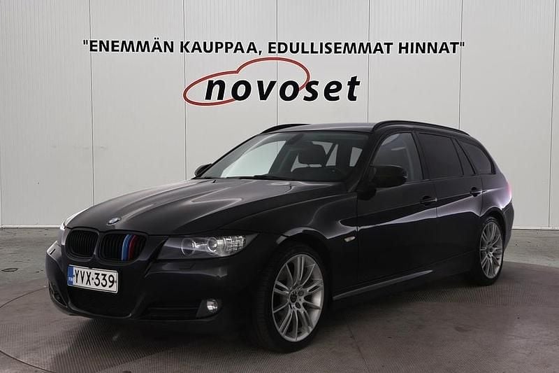 Käytetty BMW 318 143 HP (105 kW) 2011 Musta Farmari