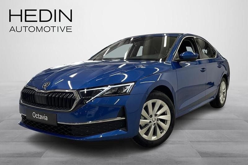 Sininen Uusi 2025 Skoda Octavia Style Sedan | 42 490 € (Kallis) - Kuva 1/4