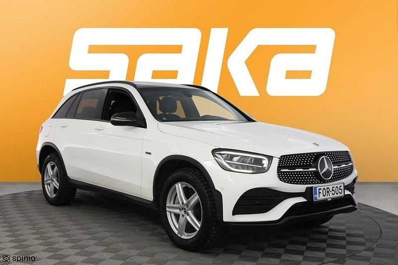 Käytetty 2020 Mercedes GLC300e Business Katumaasturi | 29 890 € - Kuva 1/3