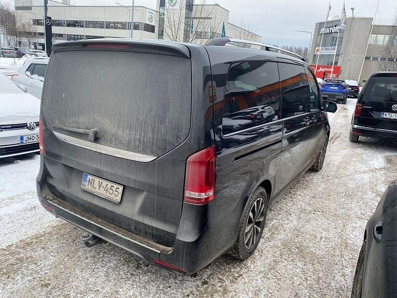 Käytetty Mercedes V250 190 HP (139 kW) 2017 Tila-auto