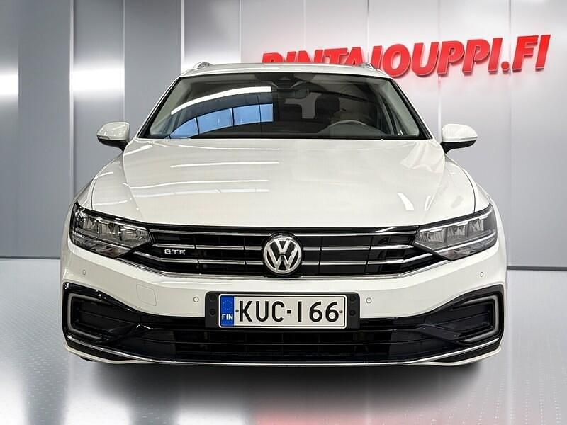 Käytetty VW Passat GTE 218 HP (160 kW) 2020 Valkoinen Farmari