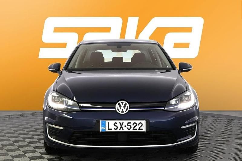 Käytetty VW e-Golf 100 kW (136 HP) 2019 Viistoperä