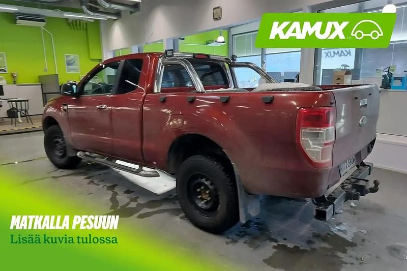 Käytetty Ford Ranger XLT 150 HP (110 kW) 2013 Punainen Nouto