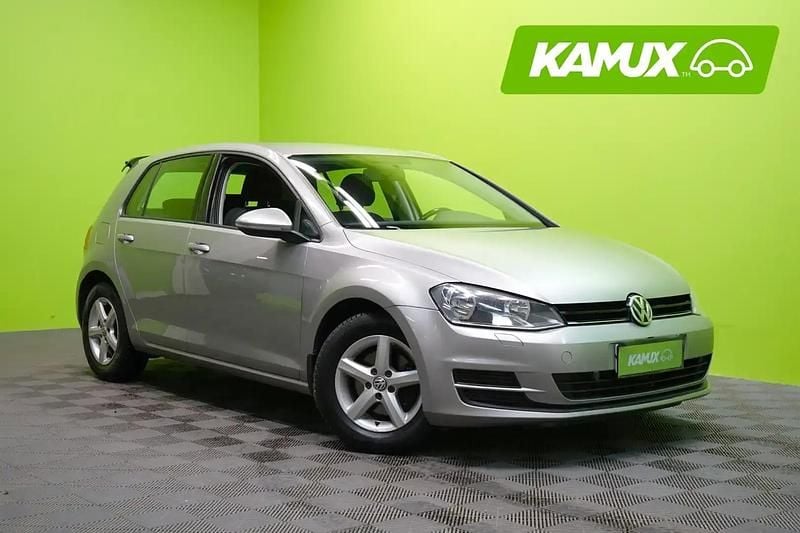 Hopea / harmaa Käytetty 2014 VW Golf VII Comfortline Sedan | 10 890 € (Hyvä tarjous) - Kuva 1/4