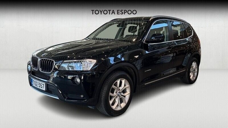 Musta Käytetty 2011 BMW X3 Katumaasturi | 17 490 € (Hyvä tarjous) - Kuva 1/4
