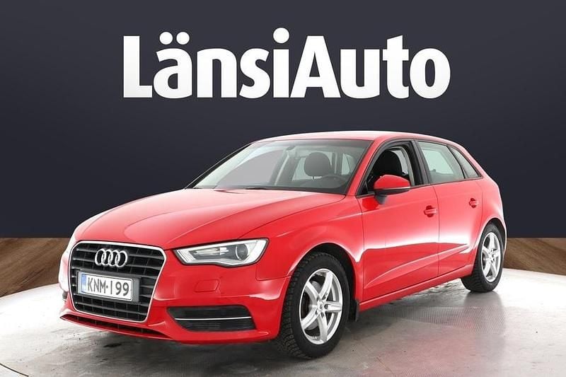 Käytetty Audi A3 Sportback Business 125 HP (91 kW) 2016 Viistoperä