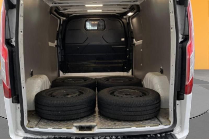 Käytetty Ford Transit Custom Trend 170 HP (125 kW) 2019 Farmari