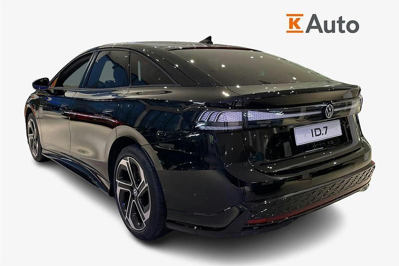 Uusi VW ID.7 GTX 246 kW (335 HP) 2026 Met. musta Viistoperä
