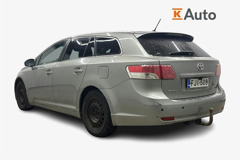 Käytetty Toyota Avensis Terra 132 HP (97 kW) 2009 Harmaa Farmari