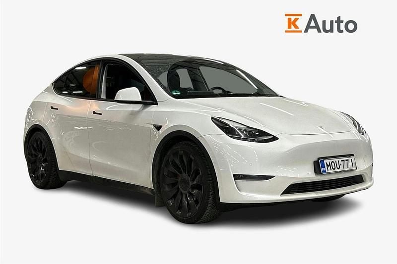 Käytetty Tesla Model Y Performance 331 kW (451 HP) 2022 Valkoinen Katumaasturi