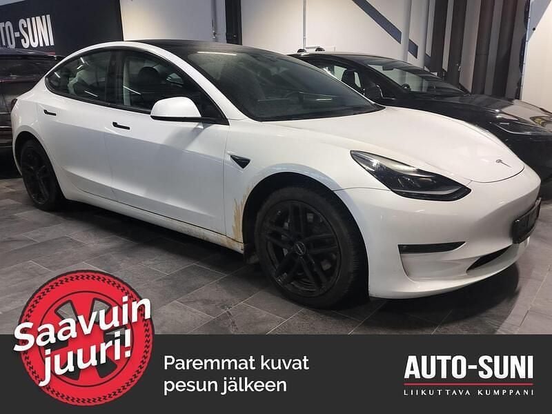Käytetty Tesla Model 3 258 kW (351 HP) 2023 Sedan