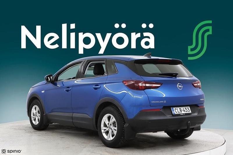 Käytetty Opel Grandland X Enjoy 120 HP (88 kW) 2018 Katumaasturi