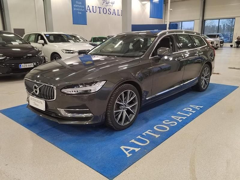 Käytetty Volvo V90 Inscription 303 HP (222 kW) 2019 Harmaa Farmari