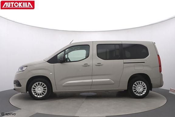 Käytetty Toyota Proace Verso Active 129 HP (94 kW) 2022 Ruskea (beige) Farmari