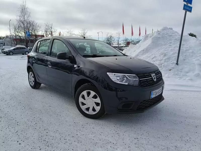 Käytetty Dacia Sandero Acces 90 HP (66 kW) 2019 Viistoperä