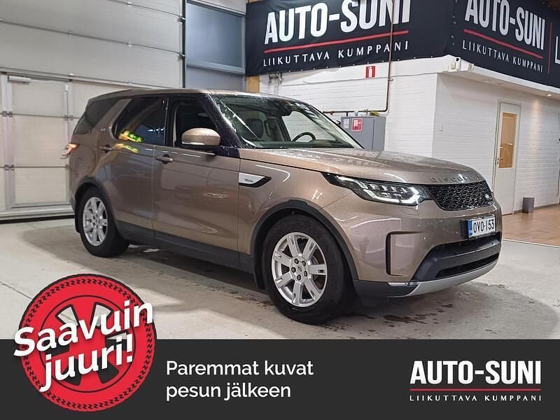 Käytetty 2017 Land Rover Discovery 5 HSE Katumaasturi | 34 990 € - Kuva 1/4