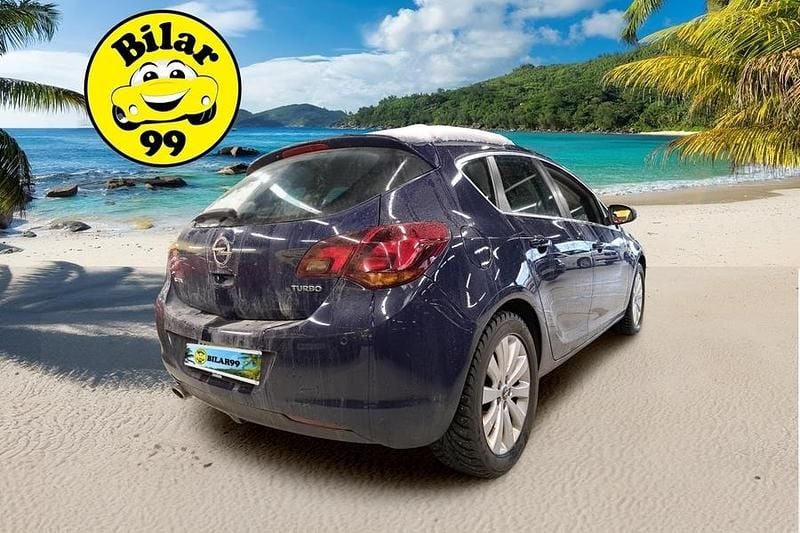 Käytetty Opel Astra Sport 140 HP (102 kW) 2011 Viistoperä