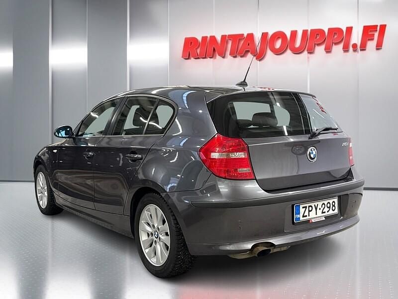 Käytetty BMW 116 122 HP (89 kW) 2008 Harmaa Viistoperä