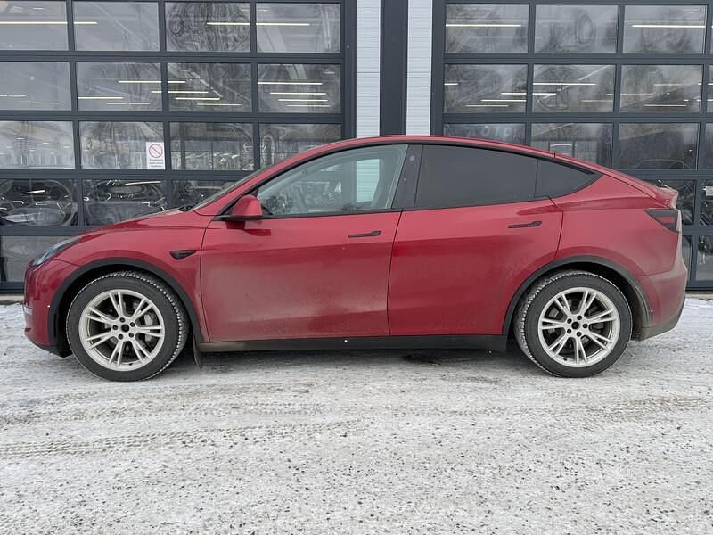 Käytetty Tesla Model Y Long Range AWD 378 kW (514 HP) 2021 Katumaasturi