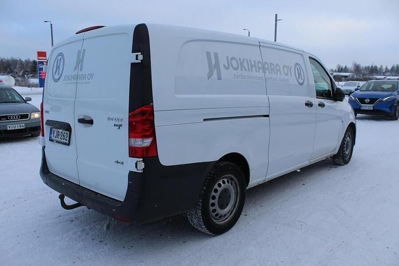 Käytetty Mercedes Vito 136 HP (100 kW) 2017 Valkoinen Van
