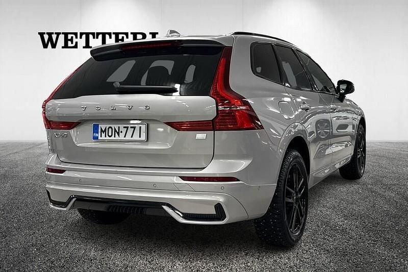 Käytetty Volvo XC60 Performance 456 HP (335 kW) 2023 Harmaa Katumaasturi