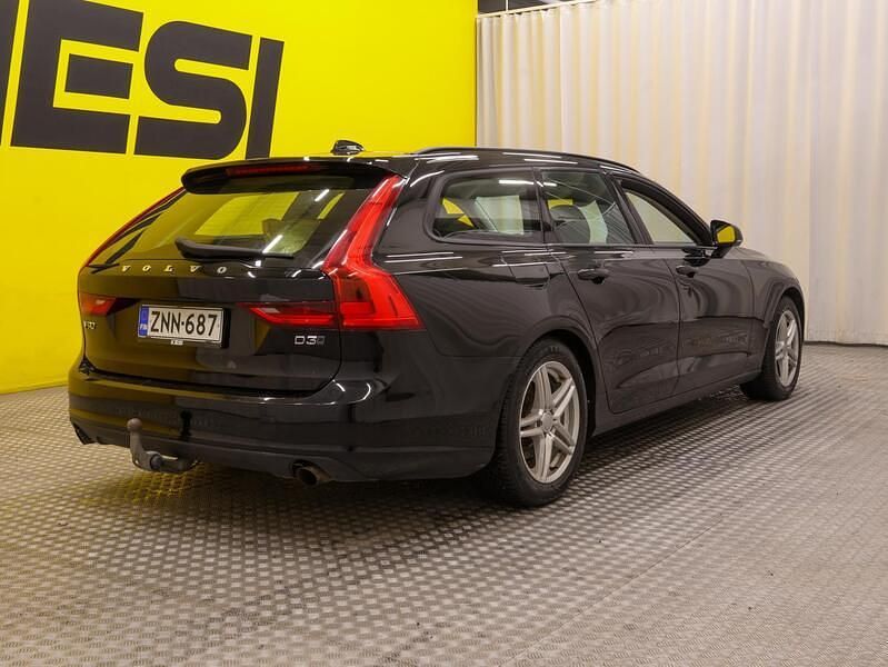 Käytetty Volvo V90 150 HP (110 kW) 2017 Farmari