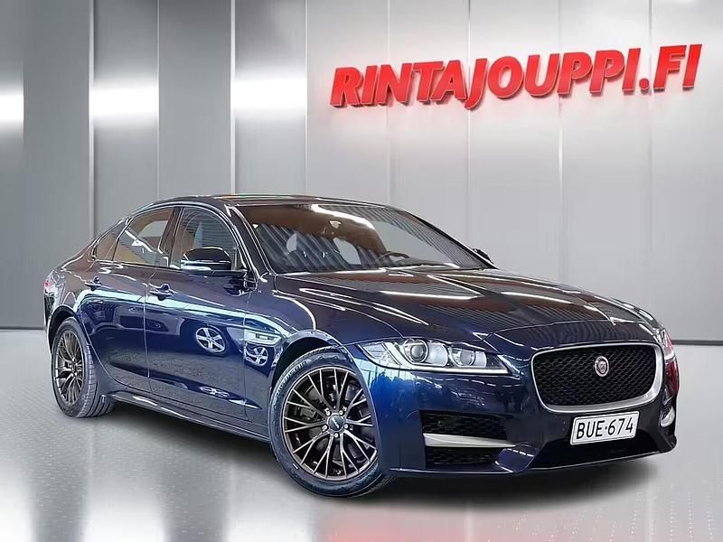 Sininen Käytetty 2015 Jaguar XF R-Sport Sedan | 19 500 € - Kuva 1/4