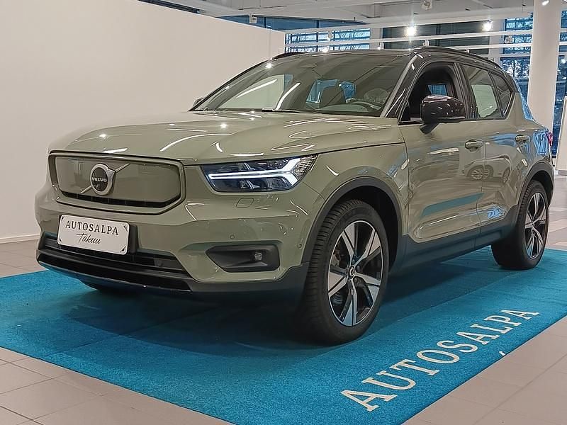 Käytetty Volvo XC40 Pro 300 kW (408 HP) 2022 Katumaasturi