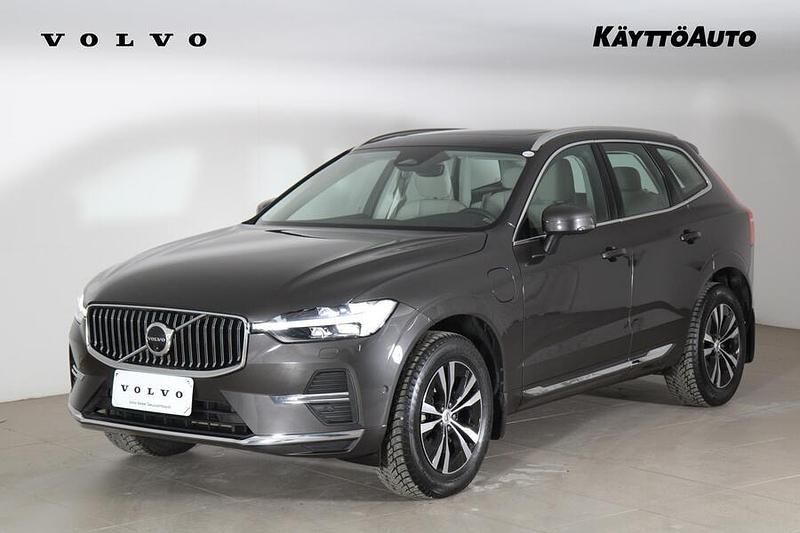 Käytetty Volvo XC60 Plus 350 HP (257 kW) 2023 Platinum gray Katumaasturi