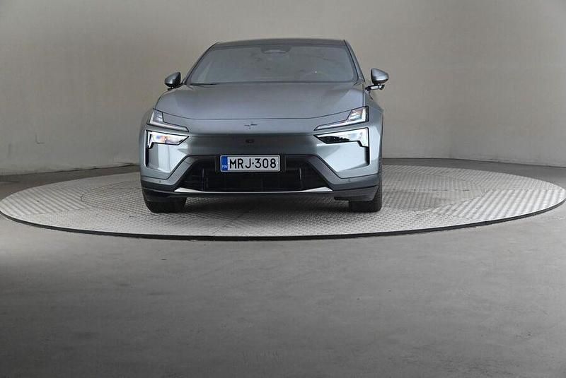 Käytetty Polestar 4 Pilot 200 kW (272 HP) 2025 Katumaasturi