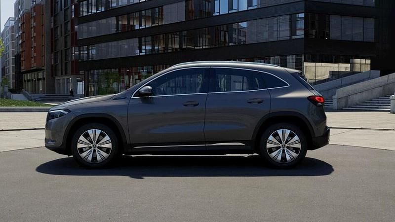 Käytetty Mercedes EQA250 139 kW (190 HP) 2021 Katumaasturi