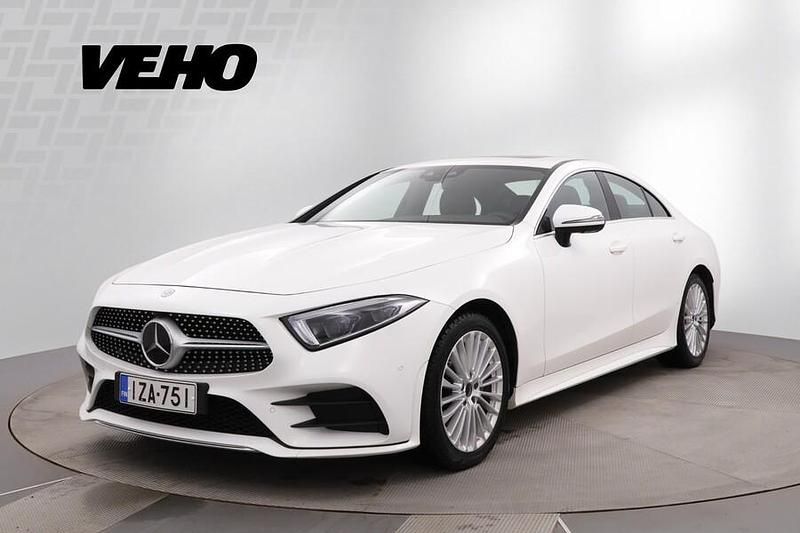 Valkoinen Käytetty 2019 Mercedes CLS220 AMG Coupe - kaksiovinen | 38 900 € - Kuva 1/4