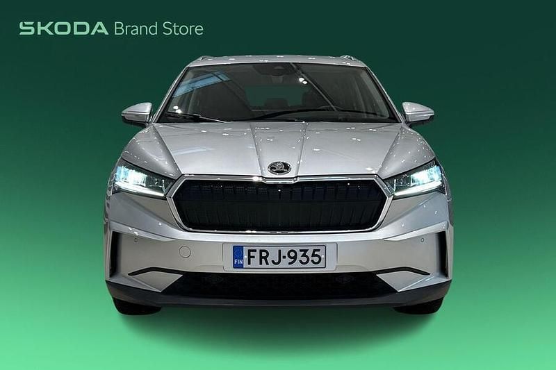 Käytetty Skoda Enyaq iV 150 kW (204 HP) 2023 Katumaasturi