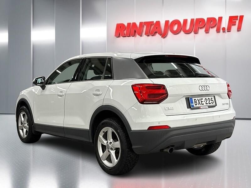 Käytetty Audi Q2 Business 116 HP (85 kW) 2019 Valkoinen Katumaasturi