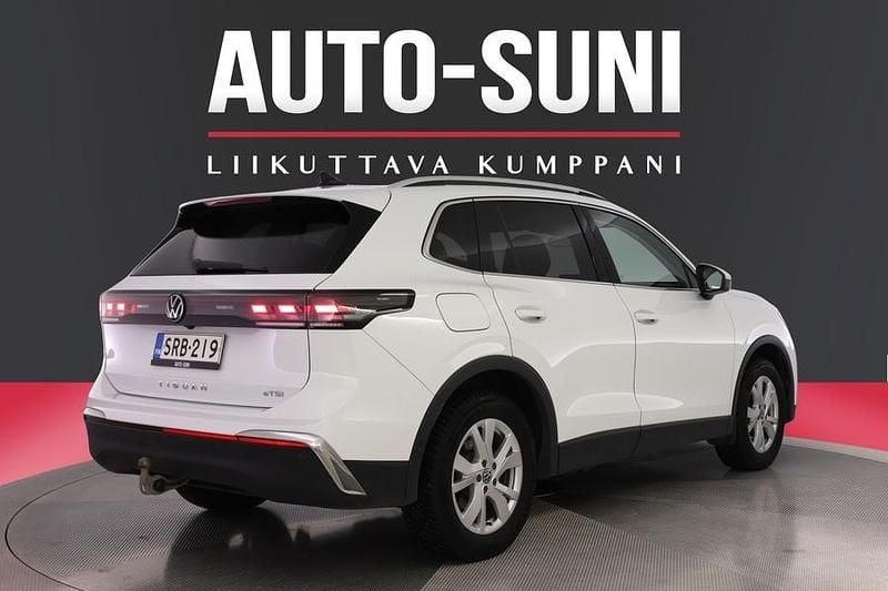 Käytetty VW Tiguan Business 150 HP (110 kW) 2024 Valkoinen Katumaasturi