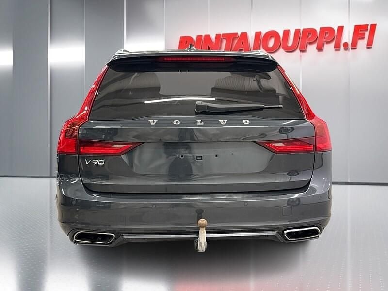 Käytetty Volvo V90 R-Design 320 HP (235 kW) 2017 Harmaa Farmari
