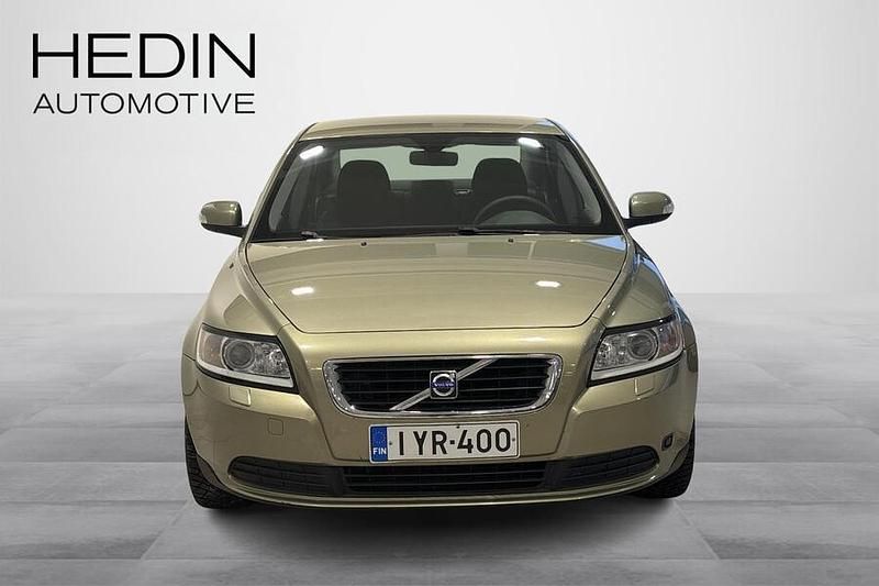 Käytetty Volvo S40 125 HP (91 kW) 2008 Vihreä Sedan
