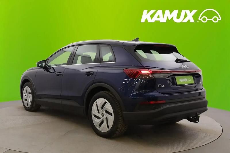Käytetty Audi Q4 e-tron Basis 150 kW (204 HP) 2023 Sininen Katumaasturi