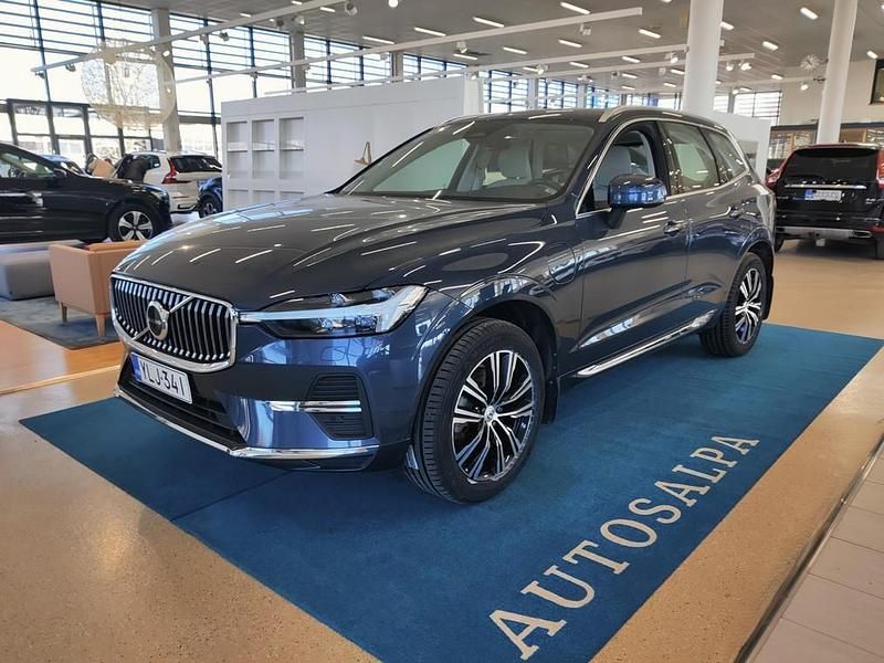 Sininen Käytetty 2022 Volvo XC60 Inscription Katumaasturi | 46 900 € - Kuva 1/4