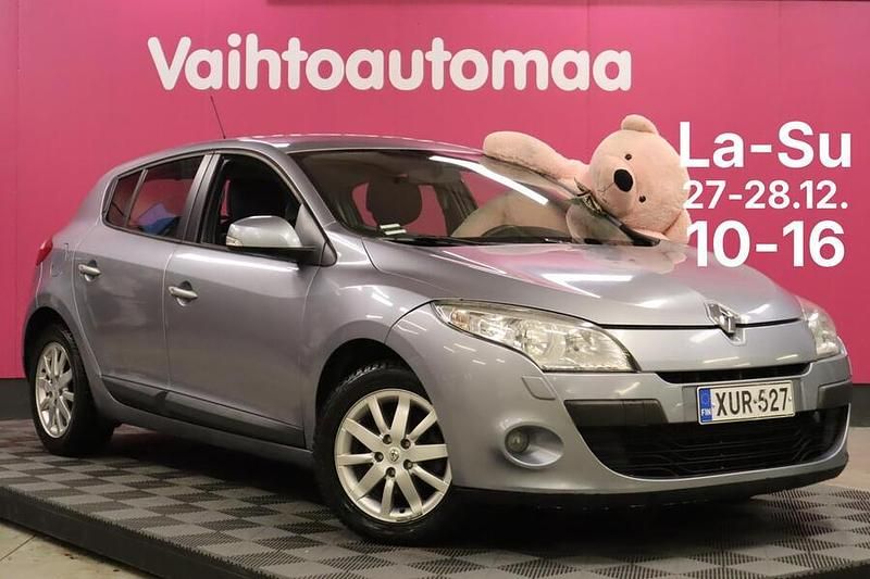 Käytetty 2009 Renault Mégane III Expression Viistoperä | 5 900 € - Kuva 1/3