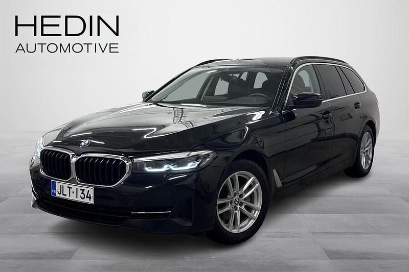 Käytetty 2020 BMW 520 Farmari | 28 800 € (Perustarjous) - Kuva 1/4
