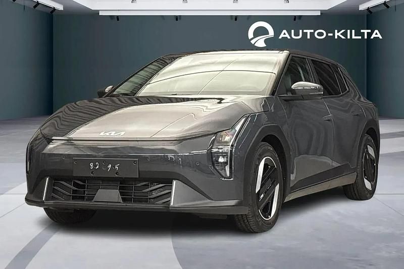 Uusi Kia EV4 Premium 11 kW (15 HP) 2026 Harmaa Viistoperä
