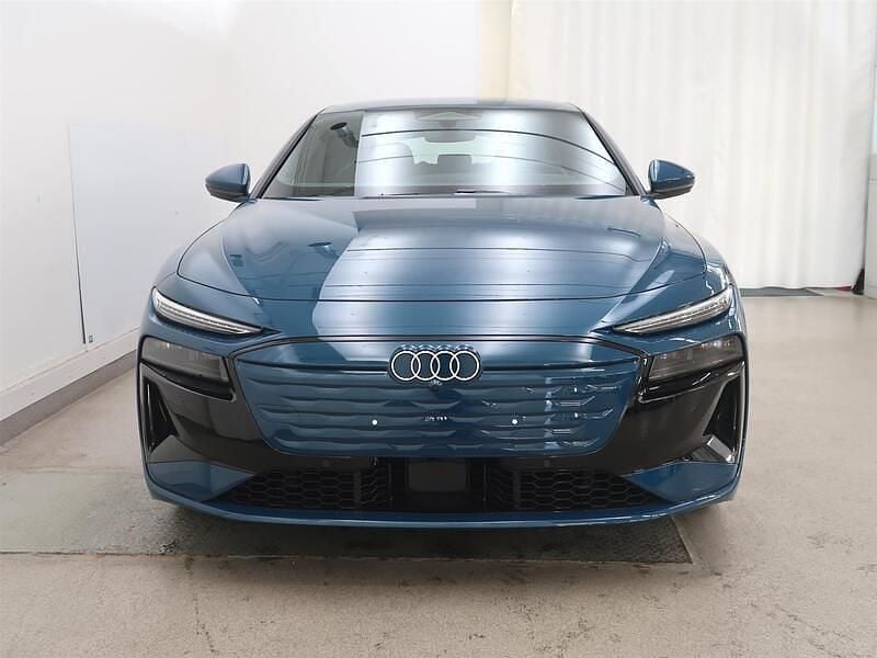 Uusi Audi A6 e-tron Advanced 314 kW (428 HP) 2025 Sininen Farmari