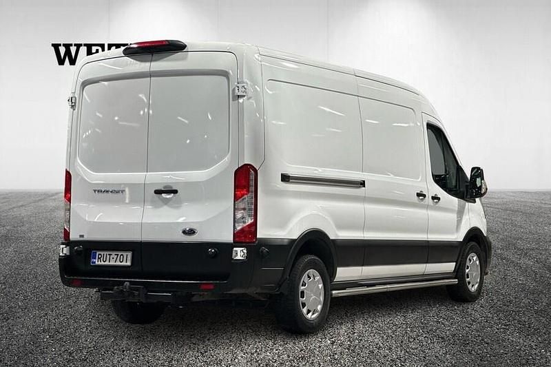 Käytetty Ford Transit Trend 131 HP (96 kW) 2021 Valkoinen Van