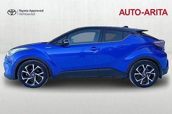 Käytetty Toyota C-HR Edition 121 HP (88 kW) 2019 Sininen Katumaasturi